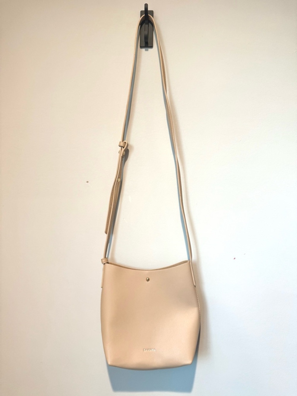 Samara Tan Vegan Leather Discontinued Crossbody Bucket Shoulder Bag